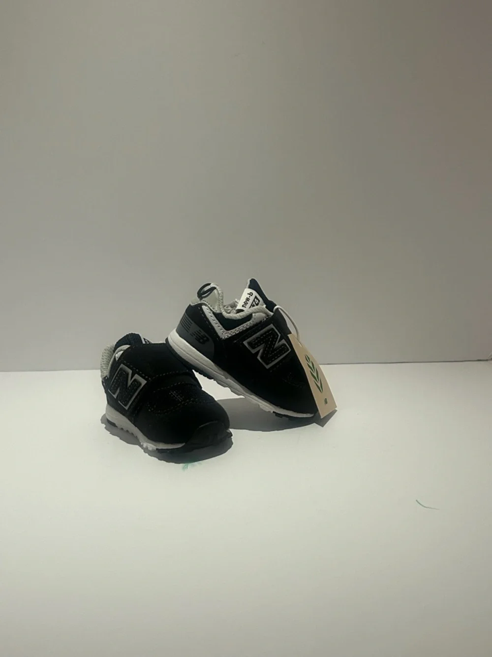 New Balance Kids Black and Gray Low-Top Sneakers